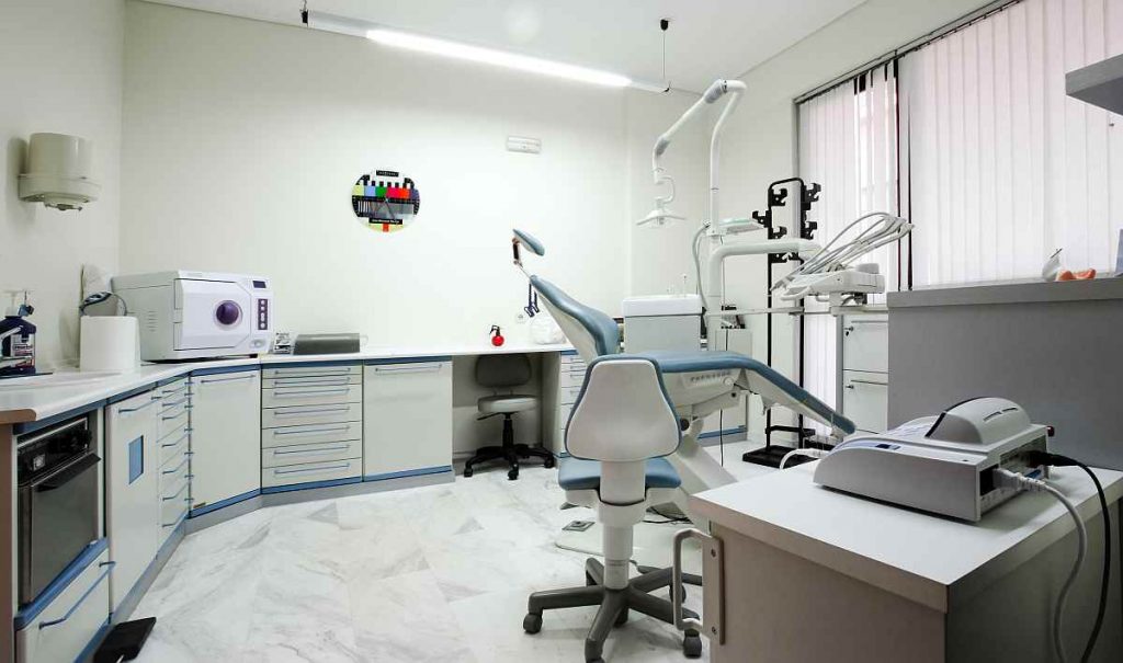 karapataki sofia iatrio 04 1200 1024x605 1